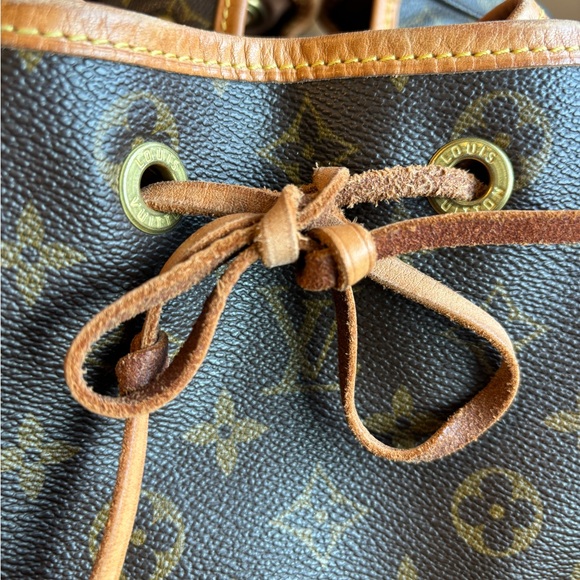 Louis Vuitton Monogram Canvas Montsouris GM backpack - Picture 13 of 16